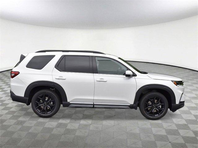 new 2025 Honda Pilot car, priced at $49,803