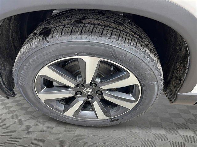 new 2025 Honda Pilot car, priced at $47,703