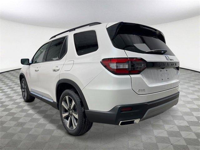 new 2025 Honda Pilot car, priced at $47,703