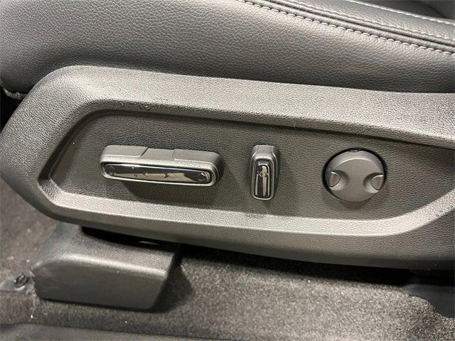 new 2025 Honda Pilot car, priced at $47,703