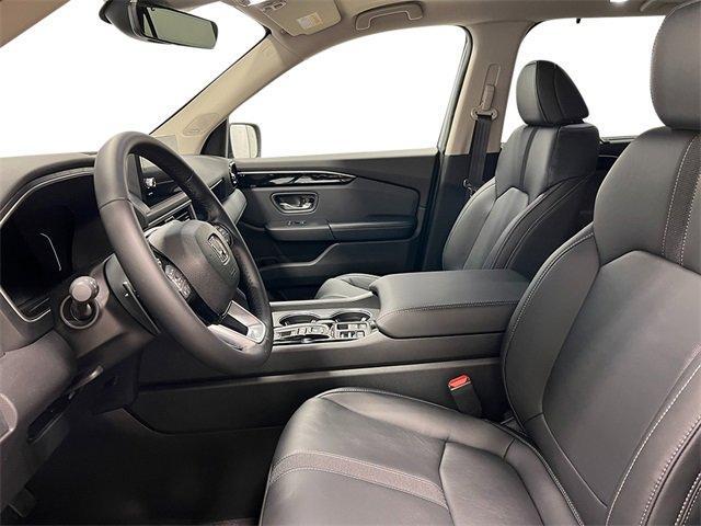 new 2025 Honda Pilot car, priced at $47,703
