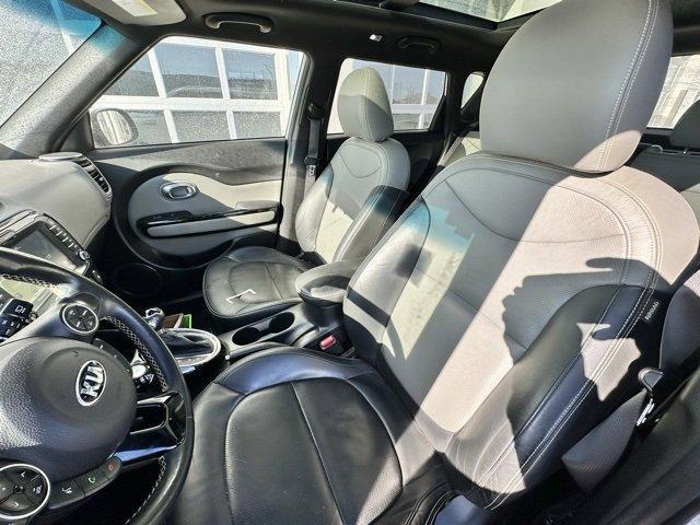 used 2015 Kia Soul car, priced at $10,000