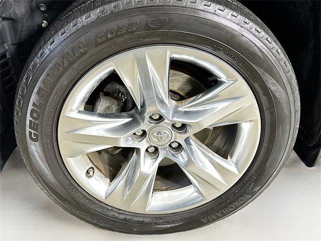 used 2014 Toyota Highlander car, priced at $16,886