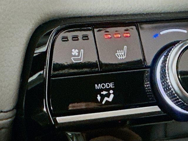 used 2023 Honda Pilot car, priced at $39,662