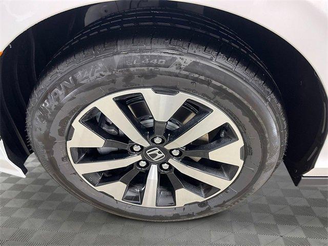 new 2026 Honda Odyssey car, priced at $42,064