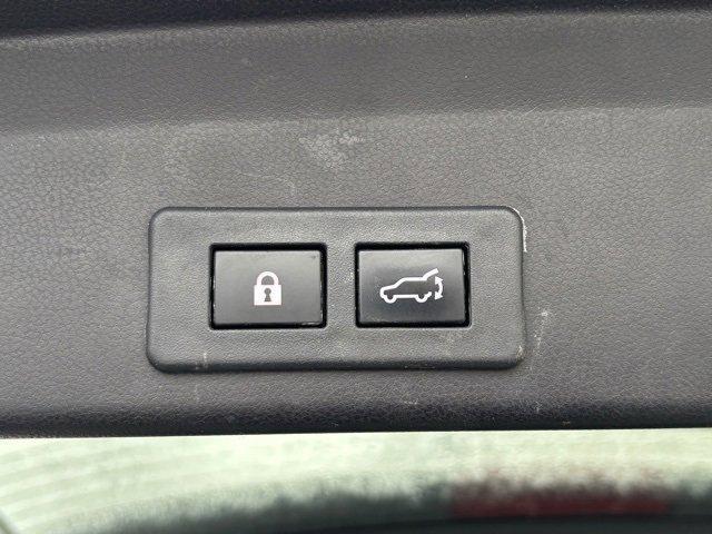 used 2022 Subaru Ascent car, priced at $25,395