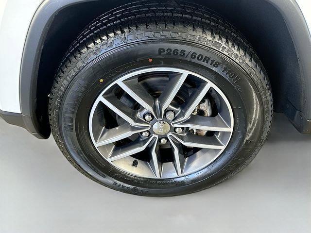 used 2017 Jeep Grand Cherokee car, priced at $15,297