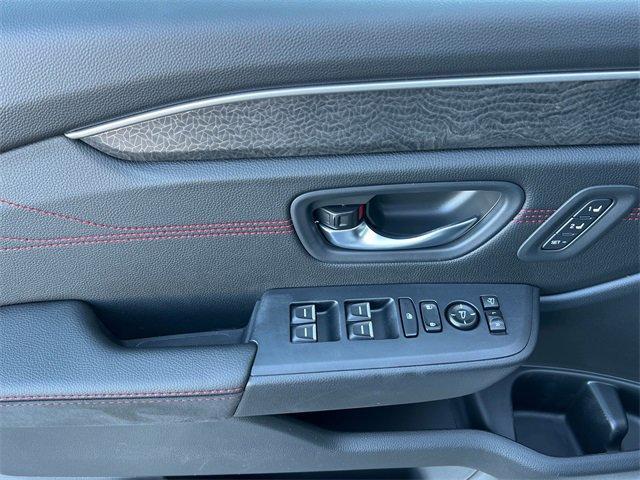 new 2026 Honda Pilot car, priced at $55,445