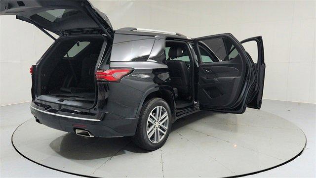 used 2023 Chevrolet Traverse car, priced at $37,895