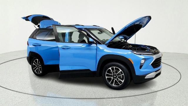 used 2024 Chevrolet TrailBlazer car, priced at $23,995