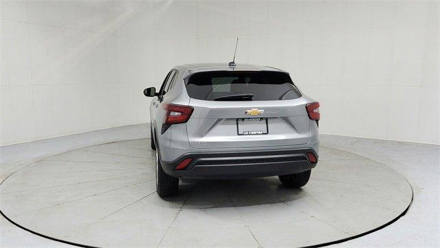 used 2024 Chevrolet Trax car, priced at $18,995