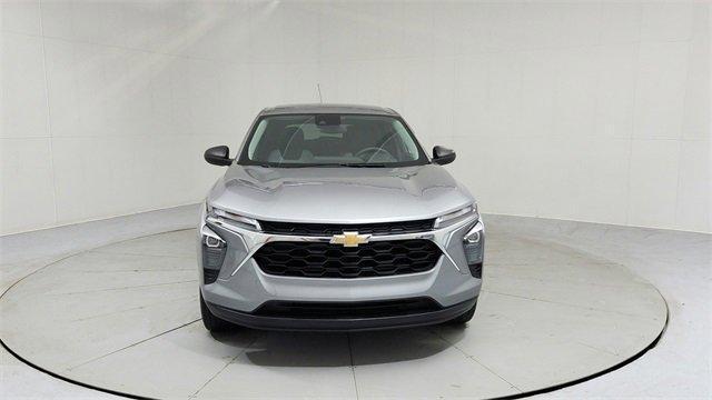 used 2024 Chevrolet Trax car, priced at $18,995