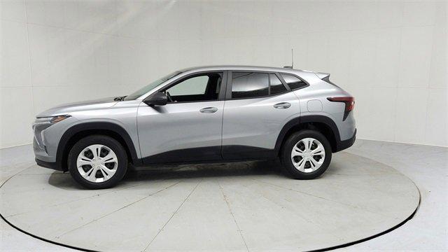 used 2024 Chevrolet Trax car, priced at $18,995