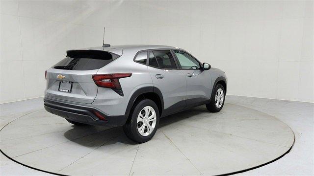 used 2024 Chevrolet Trax car, priced at $18,995