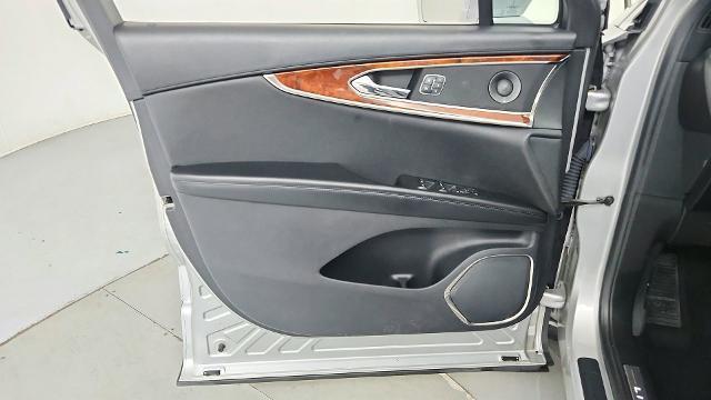 used 2019 Lincoln Nautilus car, priced at $24,495