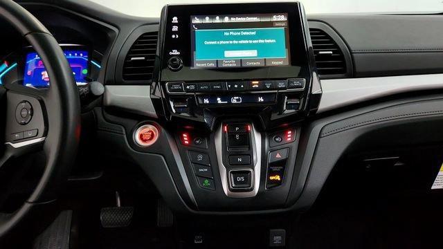 used 2024 Honda Odyssey car, priced at $35,295