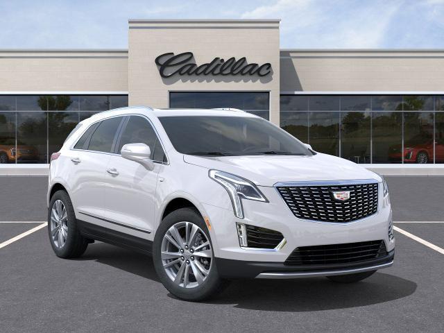 new 2025 Cadillac XT5 car, priced at $49,688