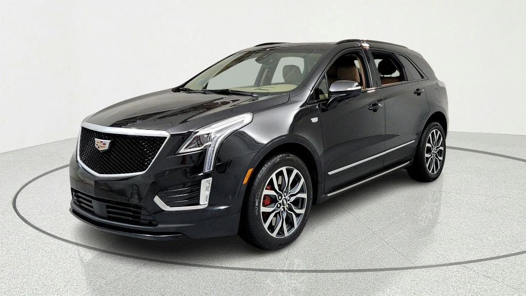used 2022 Cadillac XT5 car, priced at $25,595