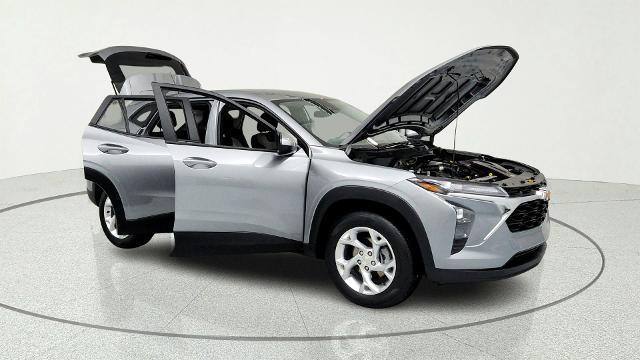 used 2025 Chevrolet Trax car, priced at $20,895