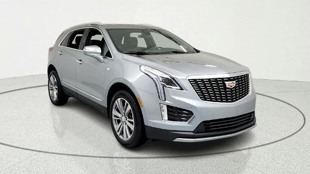 used 2025 Cadillac XT5 car, priced at $44,395