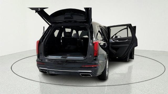 used 2023 Cadillac XT6 car, priced at $40,995