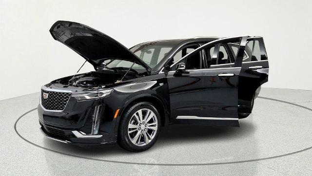 used 2023 Cadillac XT6 car, priced at $40,995