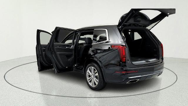 used 2023 Cadillac XT6 car, priced at $40,995