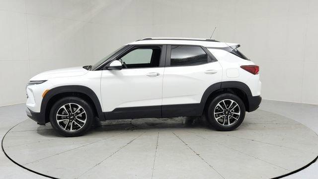 used 2024 Chevrolet TrailBlazer car, priced at $22,095