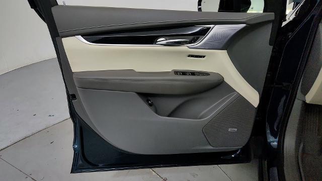 used 2024 Cadillac XT6 car, priced at $42,995