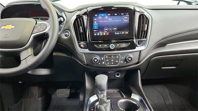 used 2023 Chevrolet Traverse car, priced at $24,995