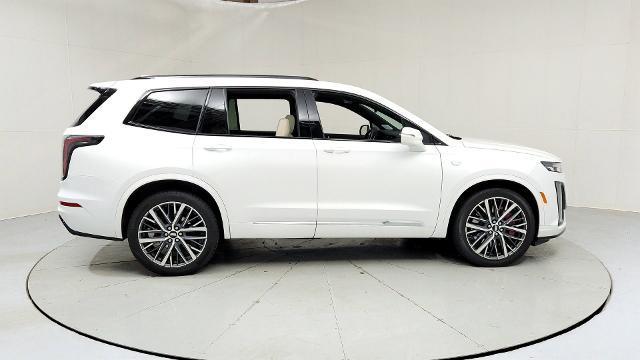 used 2024 Cadillac XT6 car, priced at $46,295