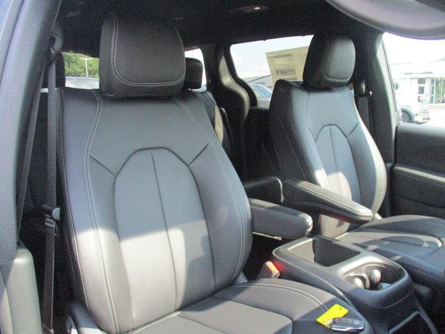 new 2026 Chrysler Pacifica car, priced at $39,995