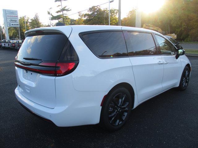 new 2026 Chrysler Pacifica car, priced at $44,995