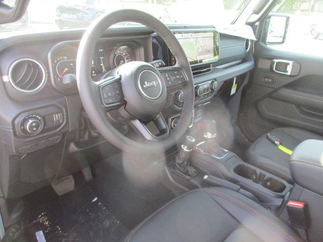 new 2025 Jeep Gladiator car, priced at $45,995