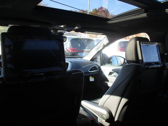 new 2026 Chrysler Pacifica car, priced at $53,995