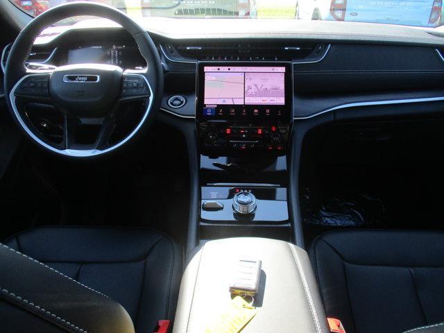 new 2025 Jeep Grand Cherokee car, priced at $42,495