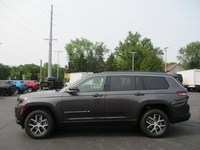 new 2025 Jeep Grand Cherokee L car, priced at $44,495