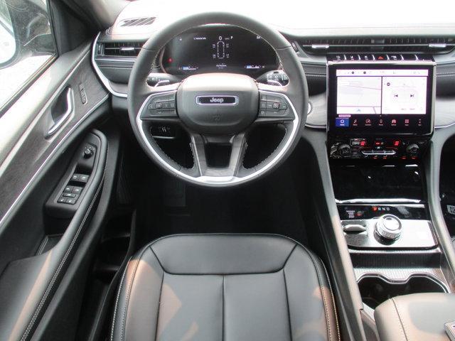 new 2025 Jeep Grand Cherokee L car, priced at $44,995