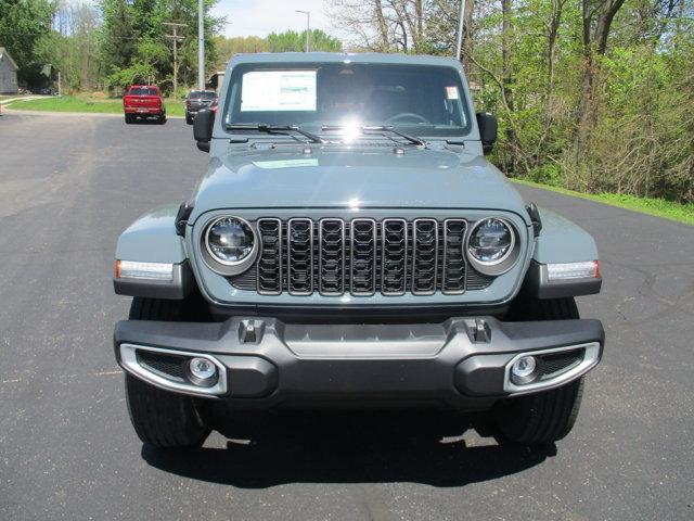 new 2026 Jeep Gladiator car, priced at $47,995