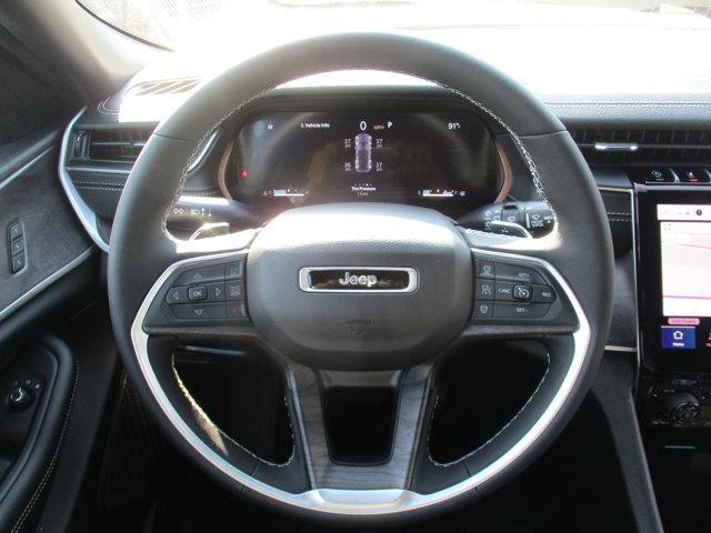 new 2025 Jeep Grand Cherokee car, priced at $42,495