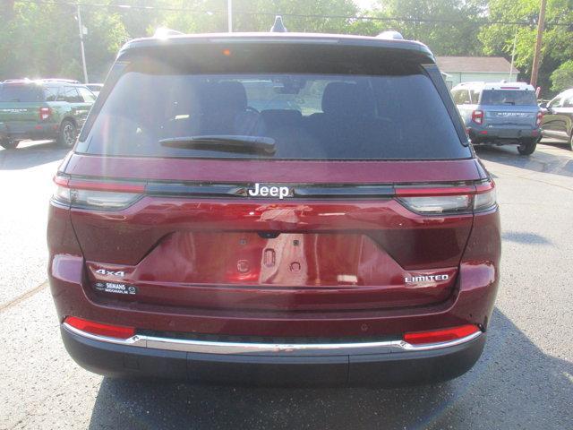 new 2025 Jeep Grand Cherokee car, priced at $42,495