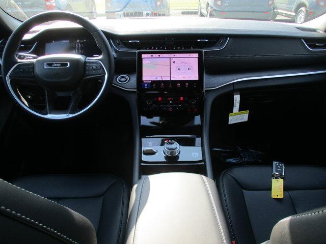 new 2025 Jeep Grand Cherokee car, priced at $42,495