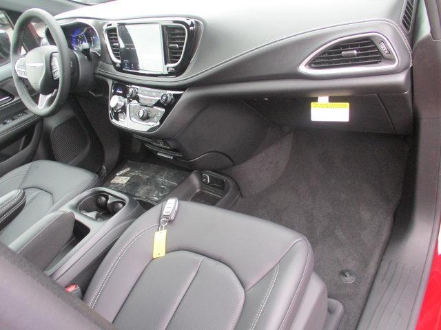 new 2026 Chrysler Pacifica car, priced at $43,495