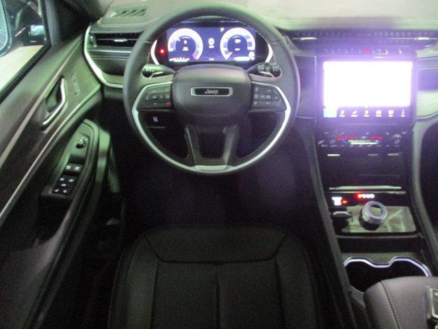 new 2025 Jeep Grand Cherokee L car, priced at $44,995