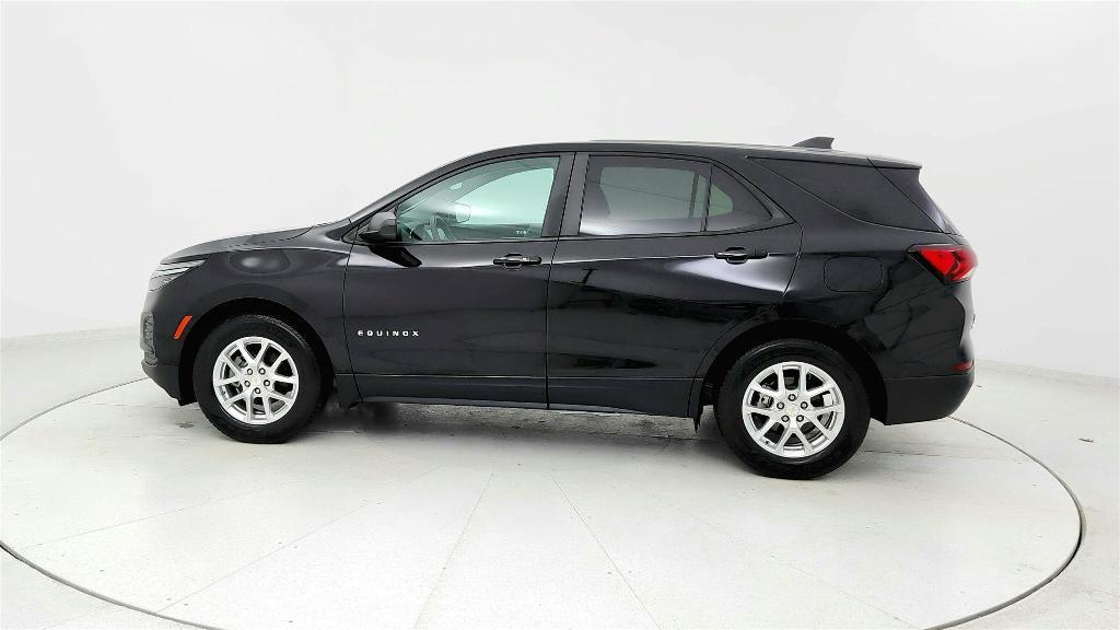 used 2023 Chevrolet Equinox car, priced at $17,999