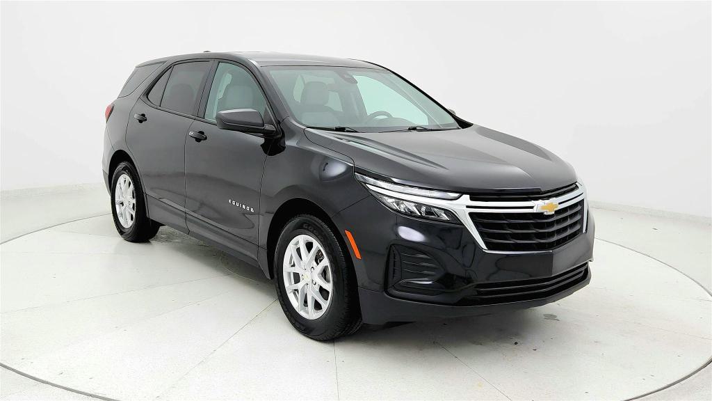 used 2023 Chevrolet Equinox car, priced at $17,999