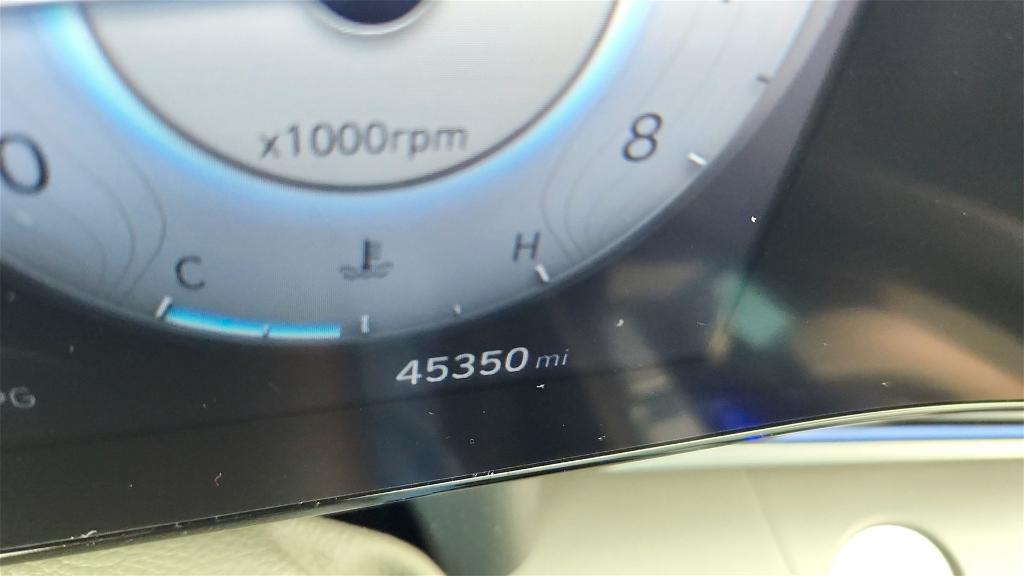 used 2025 Hyundai Elantra car, priced at $20,596