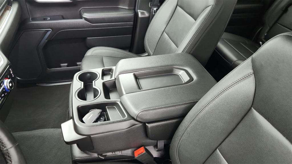 used 2024 GMC Sierra 1500 car, priced at $43,998