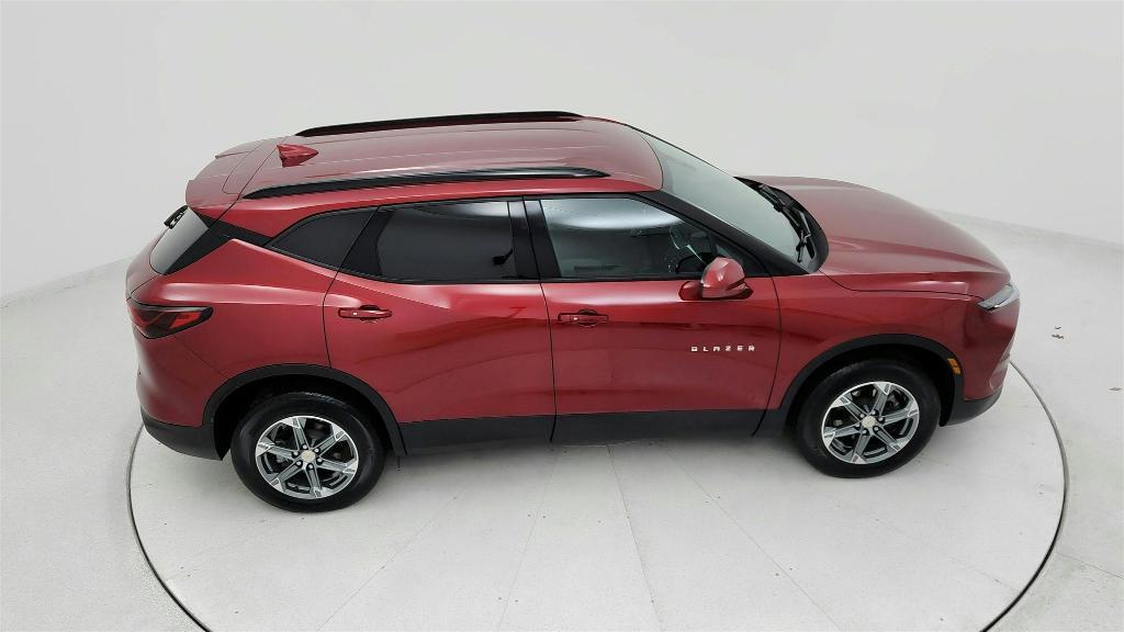 used 2024 Chevrolet Blazer car, priced at $28,250