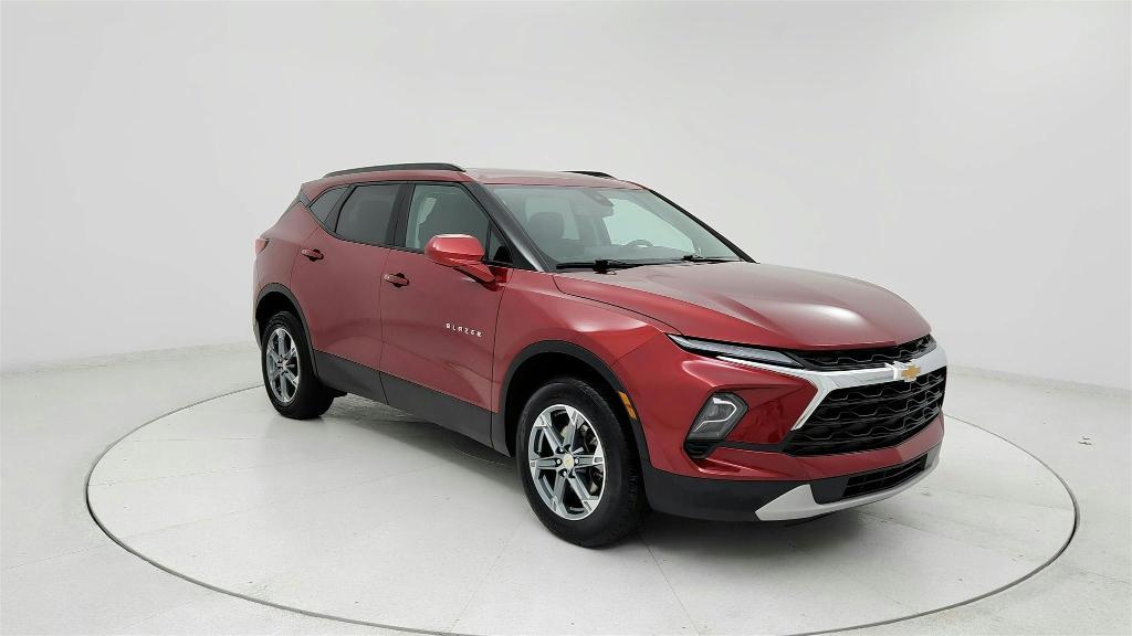 used 2024 Chevrolet Blazer car, priced at $28,250